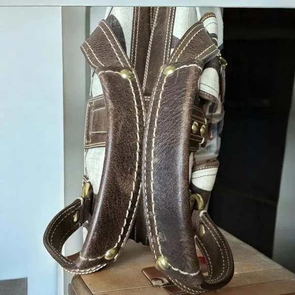 New Coach Legacy Mandy Cream & Brown Handbag Y2K - Picture 11 of 14